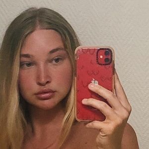 Meet your Posher, Elle